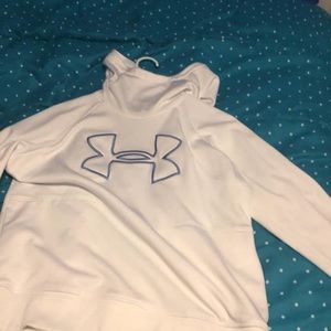 under armour loose coldgear sweatshirt